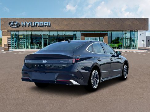 New 2026 Hyundai Sonata SEL AWD/4WD image 7