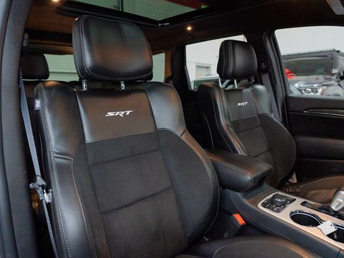 Used 2019 Jeep Grand Cherokee SRT AWD/4WD image 33