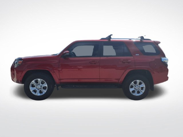 Used 2024 Toyota 4Runner SR5 Premium w/ Moonroof Package AWD/4WD image 2