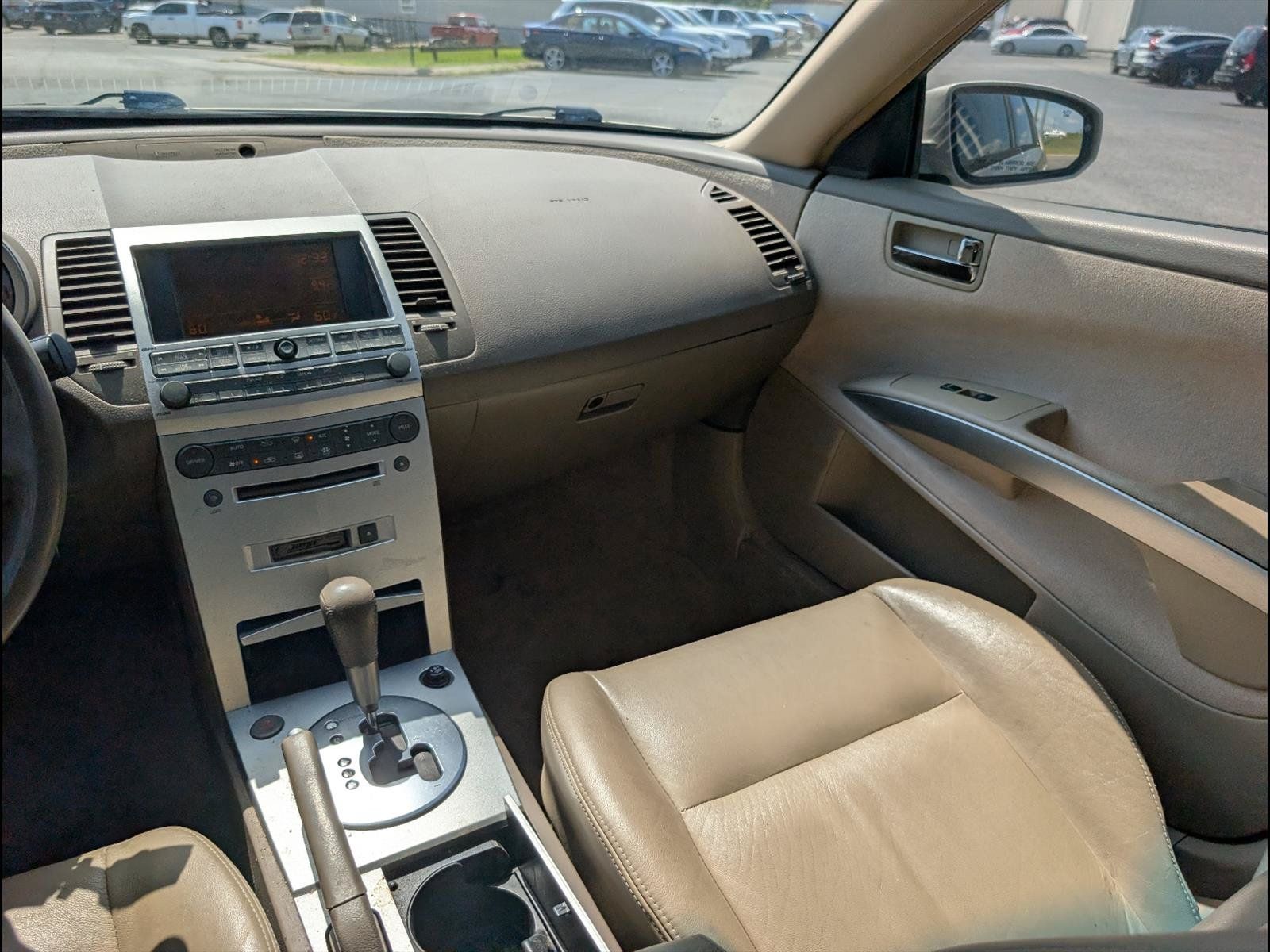 Used 2005 Nissan Maxima 3.5 SE w/ (S03) Driver Preferred Pkg FWD image 9
