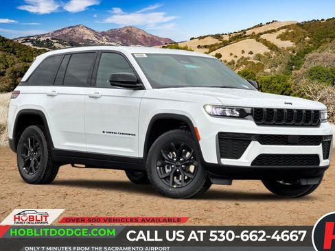 New 2026 Jeep Grand Cherokee Altitude AWD/4WD image 1