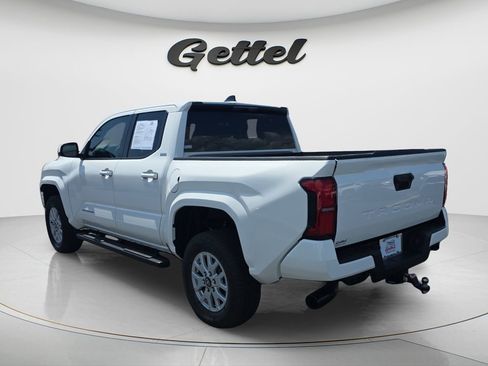 Used 2024 Toyota Tacoma SR5 image 7