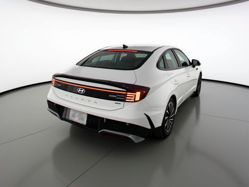 Used 2025 Hyundai Sonata SEL image 9