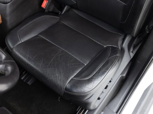 Used 2018 Chevrolet Tahoe Premier image 25