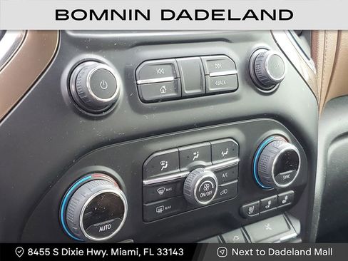 Used 2022 Chevrolet Silverado 3500 High Country image 24