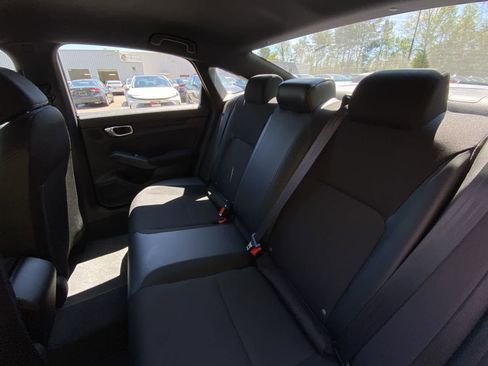 Used 2023 Honda Civic Sport image 22