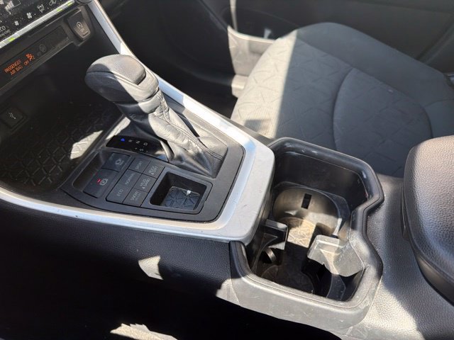 Used 2022 Toyota RAV4 XLE AWD/4WD image 26