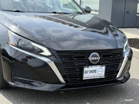 Certified 2024 Nissan Altima 2.5 S FWD image 7