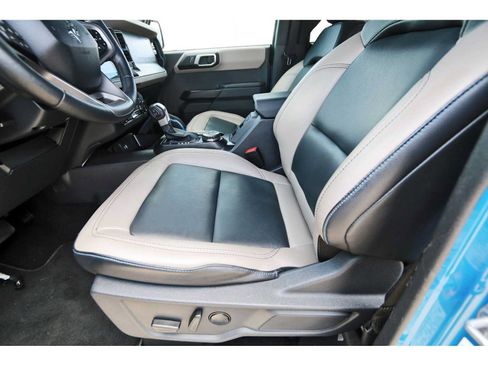 Used 2024 Ford Bronco Wildtrak AWD/4WD image 11