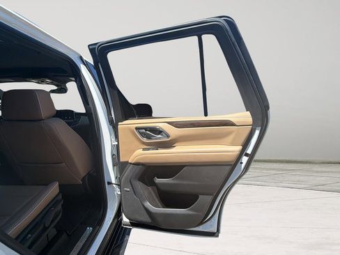 Used 2022 Chevrolet Tahoe Premier image 42