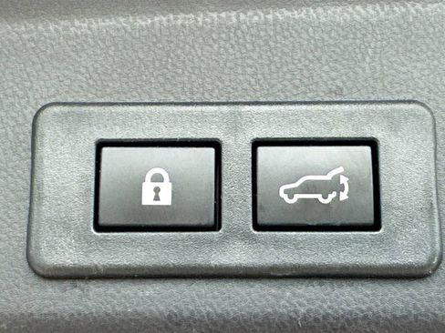 Used 2023 Subaru Ascent Limited w/ Technology Package AWD/4WD image 33