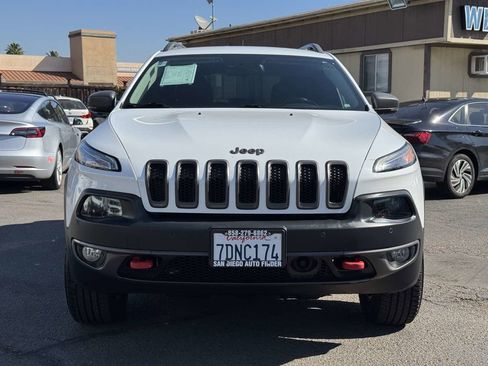 Used 2014 Jeep Cherokee Trailhawk w/ Technology Group image 5