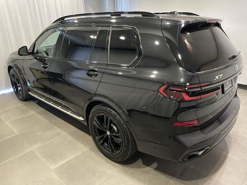 Certified 2024 BMW X7 xDrive40i w/ M Sport Package AWD/4WD image 4