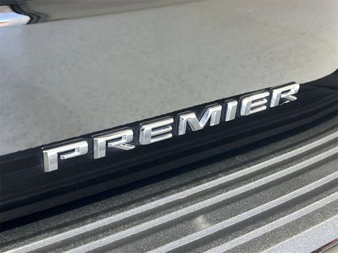 Used 2024 Chevrolet Tahoe Premier image 30