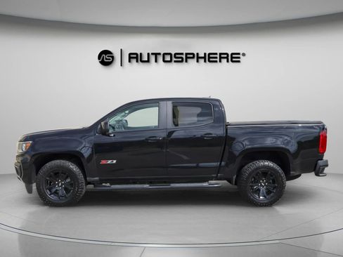 Used 2021 Chevrolet Colorado Z71 w/ Z71 Midnight Edition image 5