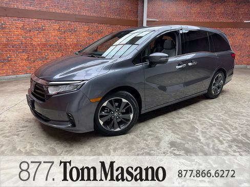 Used 2023 Honda Odyssey Elite image 1