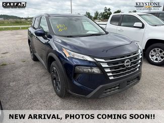 Used 2025 Nissan Rogue SV FWD video 1