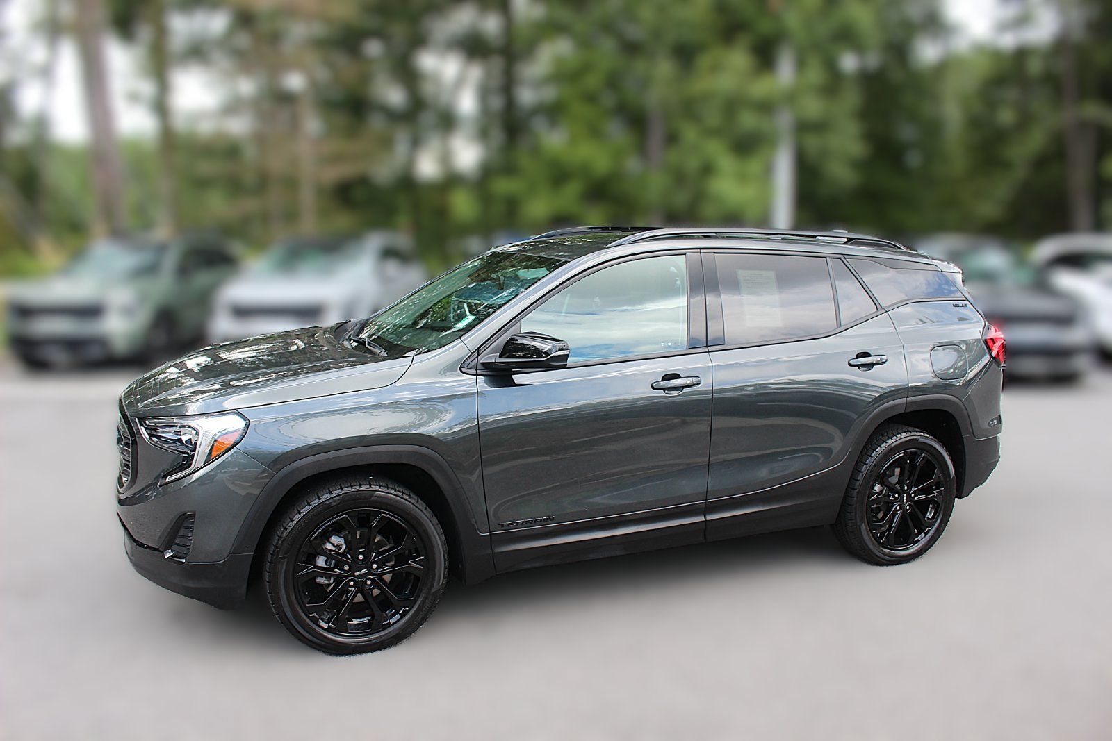 Used 2021 GMC Terrain SLE w/ Driver Convenience Package AWD/4WD image 4