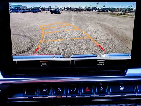 Used 2025 GMC Sierra 1500 Elevation image 19