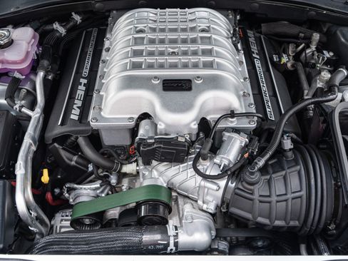 Used 2022 Dodge Charger SRT Hellcat image 12