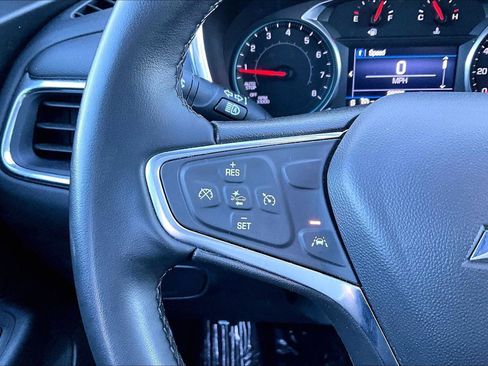 Used 2024 Chevrolet Equinox LT image 19