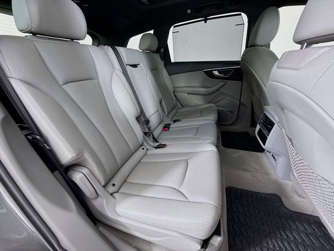 Used 2020 Audi Q7 2.0T Premium Plus w/ Premium Plus Package image 28