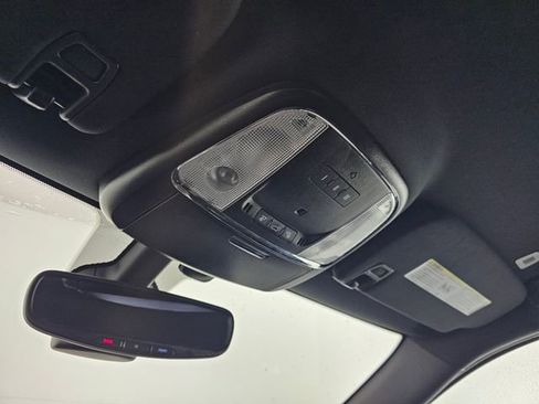 Used 2021 Jeep Grand Cherokee Altitude image 32