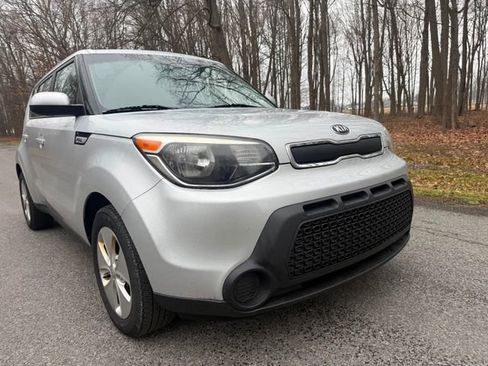 Used 2015 Kia Soul image 6
