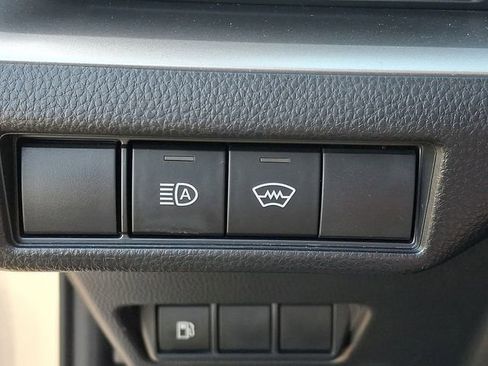 Used 2023 Toyota Prius LE FWD image 27