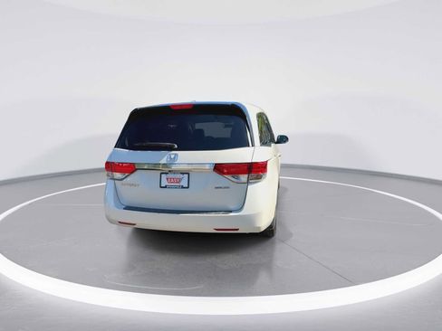 Used 2016 Honda Odyssey SE image 7