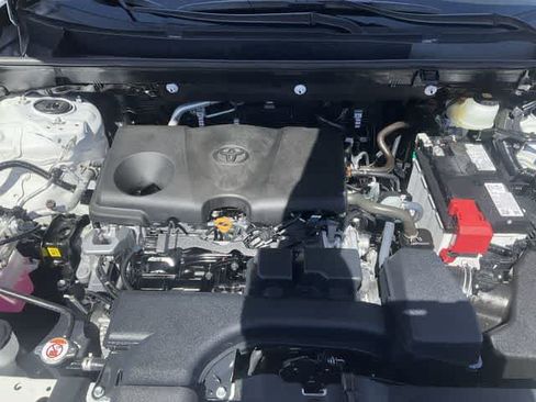Used 2025 Toyota RAV4 XLE Premium image 11