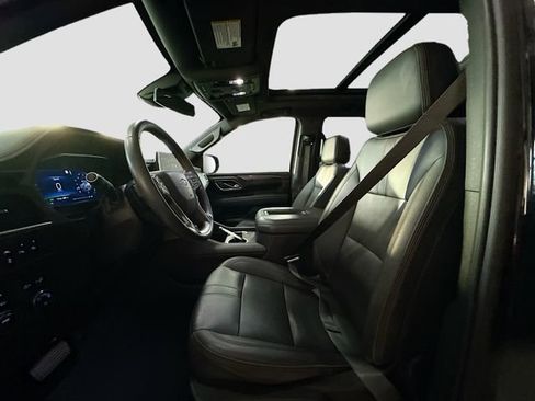 Used 2023 Chevrolet Suburban RST image 23