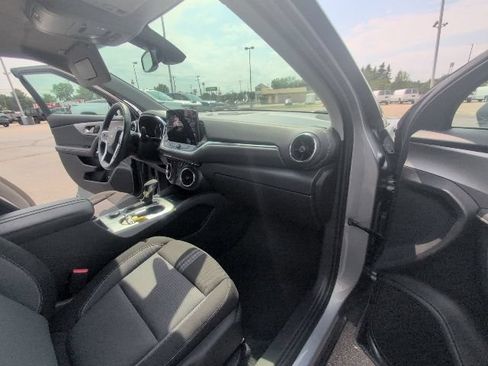 Used 2024 Chevrolet Blazer LT w/ Convenience Package FWD image 39