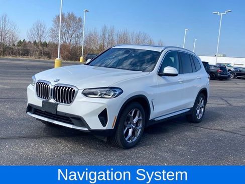 Used 2023 BMW X3 xDrive30i AWD/4WD image 2