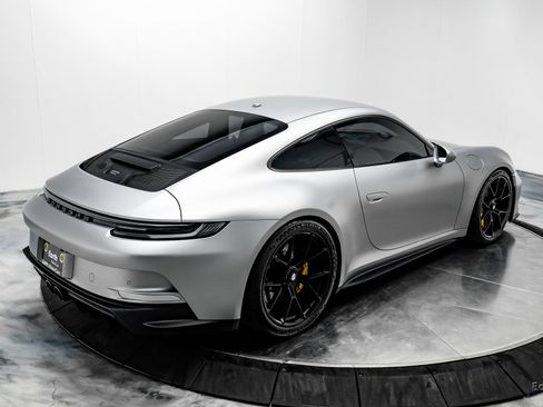 Used 2024 Porsche 911 GT3 image 15