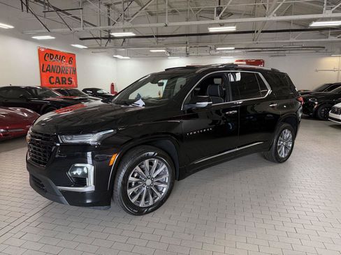 Used 2023 Chevrolet Traverse Premier w/ LPO, Floor Liner Package FWD image 2