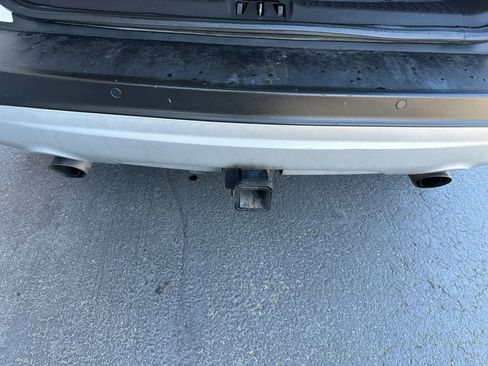 Used 2017 Ford Escape Titanium w/ Equipment Group 301A AWD/4WD image 28