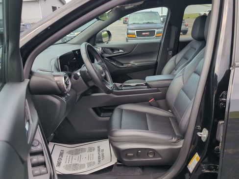 Used 2025 Chevrolet Equinox LT w/ Convenience Package II FWD image 19