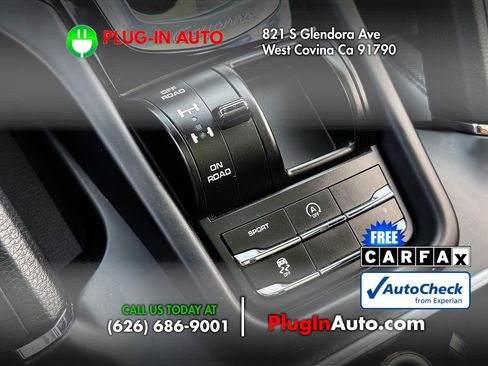 Used 2016 Porsche Cayenne AWD/4WD image 22