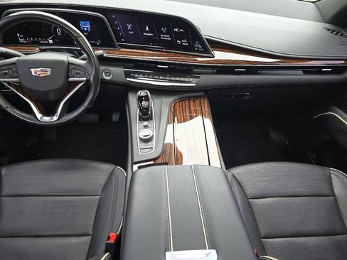 Used 2021 Cadillac Escalade Premium Luxury w/ Driver Assist Tech Package AWD/4WD image 9