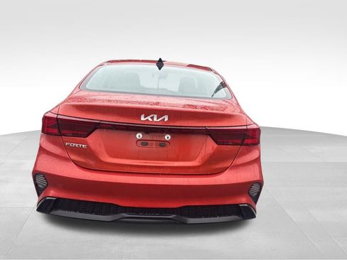 Certified 2023 Kia Forte LXS w/ LXS Technology Package image 20