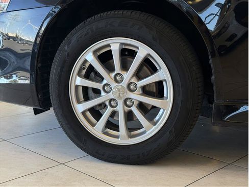 Used 2014 Mitsubishi Lancer ES FWD image 9