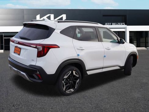 New 2026 Kia Seltos SX w/ SX Sunroof Package image 3