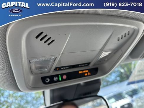 Used 2025 Chevrolet Malibu RS FWD image 32