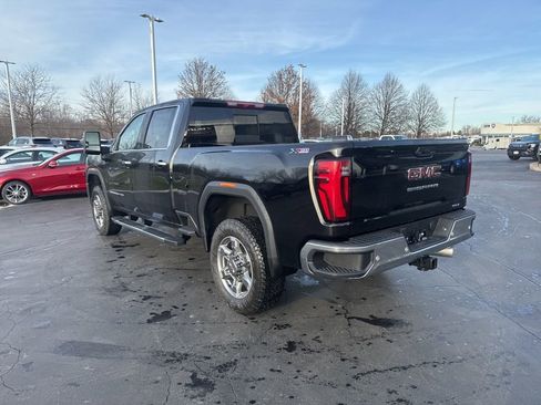 New 2026 GMC Sierra 2500 SLT w/ SLT Premium Package image 2