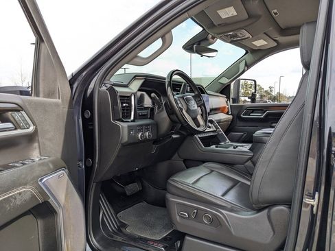 Used 2024 GMC Sierra 2500 Denali w/ Denali Reserve Package image 49