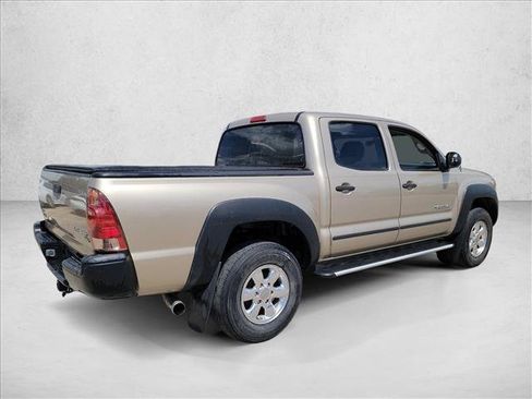Used 2006 Toyota Tacoma PreRunner RWD image 5