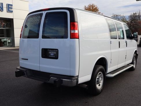 Used 2024 Chevrolet Express 2500 w/ Driver Convenience Package image 3