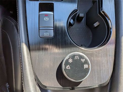 Certified 2024 Nissan Rogue Platinum w/ Platinum Premium Package image 17