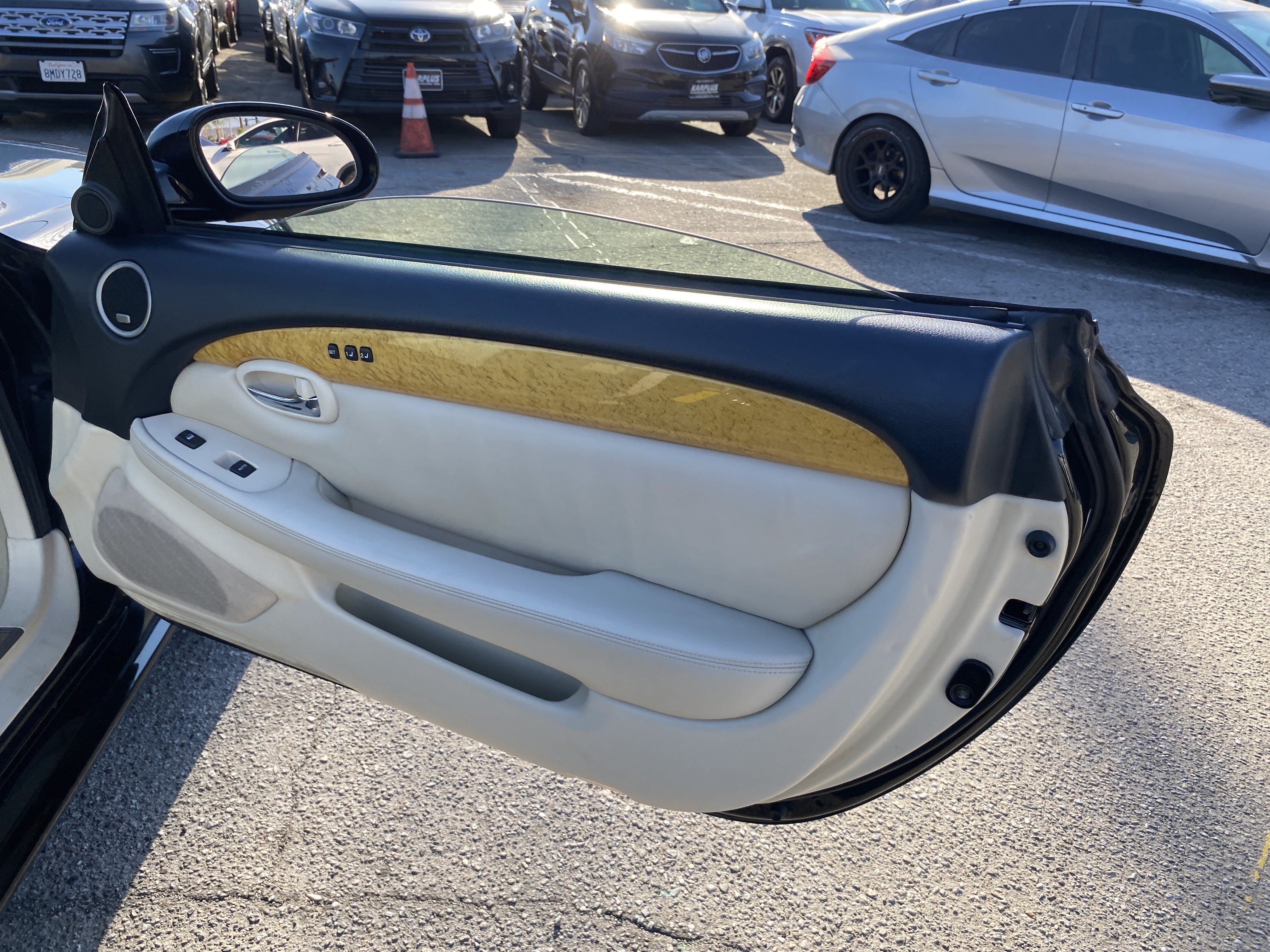 Used 2003 Lexus SC 430 Convertible RWD image 21